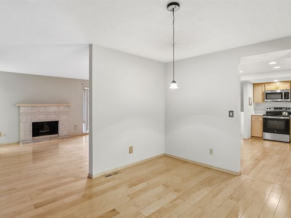 15618 SE 174th Street, Renton WA 98058