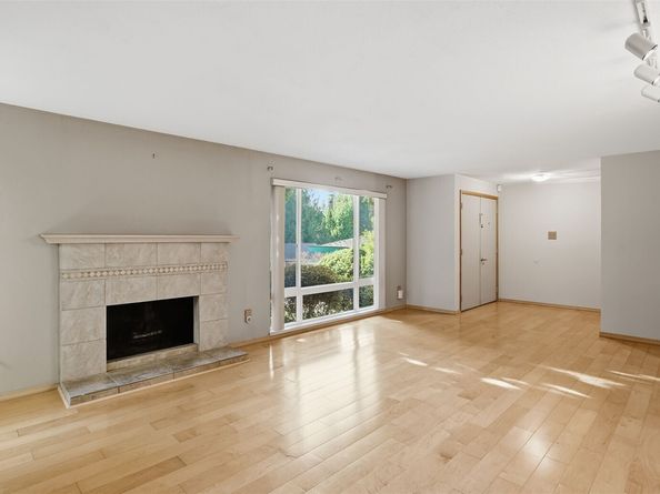 15618 SE 174th Street, Renton WA 98058