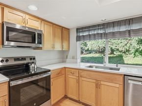 15618 SE 174th Street, Renton WA 98058