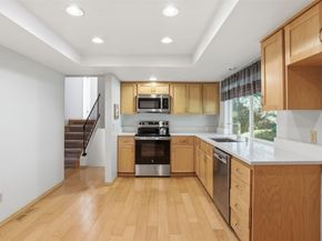 15618 SE 174th Street, Renton WA 98058