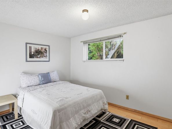 15618 SE 174th Street, Renton WA 98058