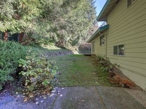 15618 SE 174th Street, Renton WA 98058