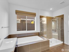 34196 56th Avenue S, Auburn WA 98001