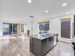 34196 56th Avenue S, Auburn WA 98001