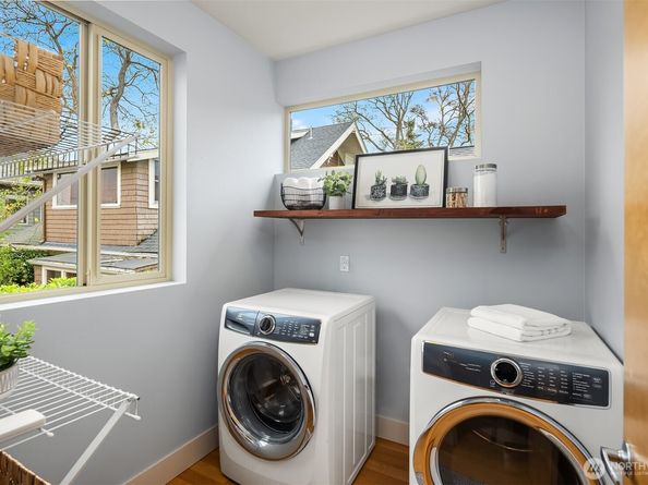 1550 NW 60th Street, Seattle WA 98107