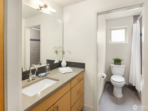 1550 NW 60th Street, Seattle WA 98107