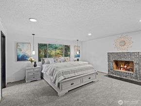 13922 Manor Way, Lynnwood WA 98087