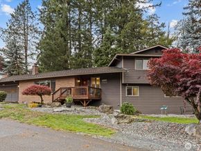 13922 Manor Way, Lynnwood WA 98087