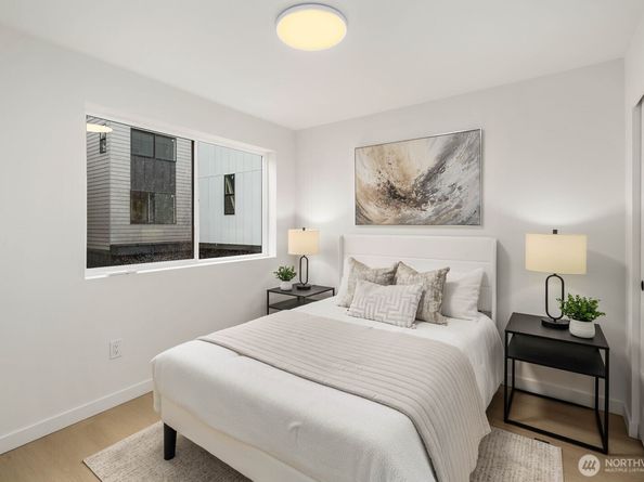 937 N 87th Street A, Seattle WA 98103