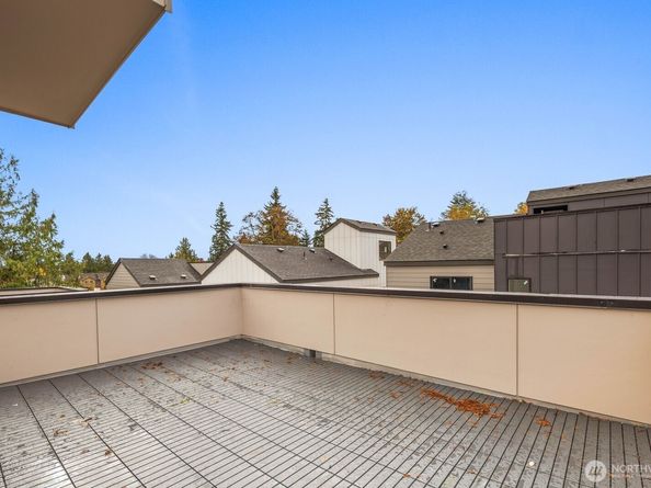 937 N 87th Street A, Seattle WA 98103