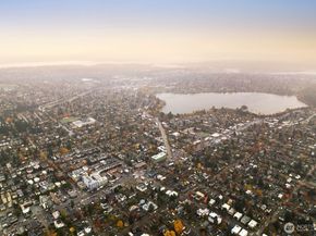 937 N 87th Street A, Seattle WA 98103