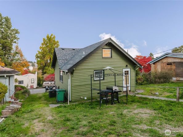 205 S Summit Ave., Bremerton WA 98312