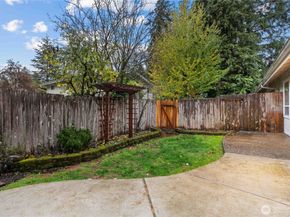 527 Radey Street, Port Orchard WA 98366
