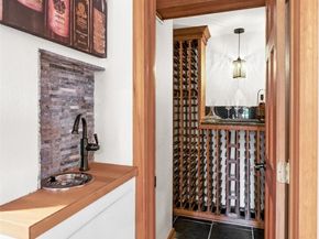 24215 75th Avenue SE, Woodinville WA 98072