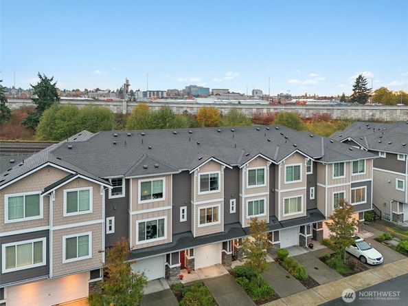 3420 30th Drive, Everett WA 98201