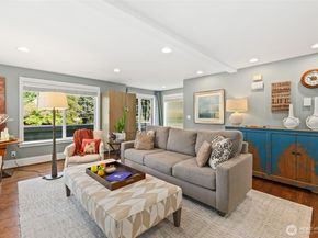 4535 NE 55th Street, Seattle WA 98105