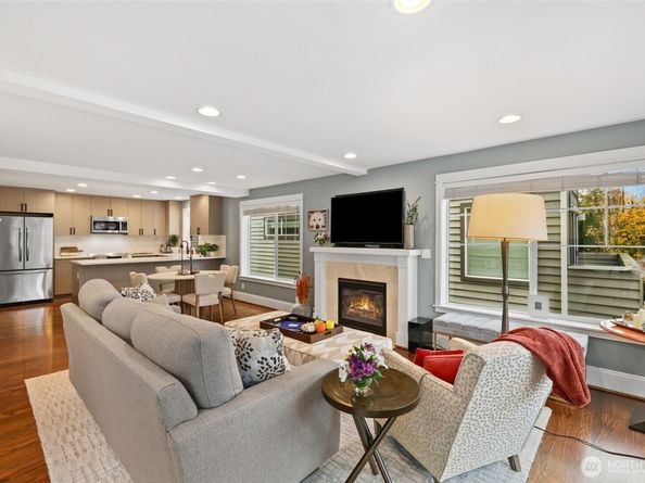 4535 NE 55th Street, Seattle WA 98105