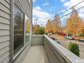4535 NE 55th Street, Seattle WA 98105