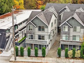 4535 NE 55th Street, Seattle WA 98105