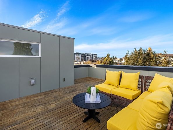 8340 Mary Avenue NW D, Seattle WA 98117