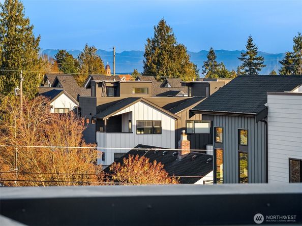 8340 Mary Avenue NW D, Seattle WA 98117