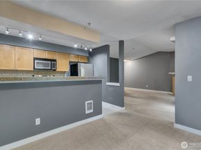 18930 Bothell Everett Highway B304, Bothell WA 98012