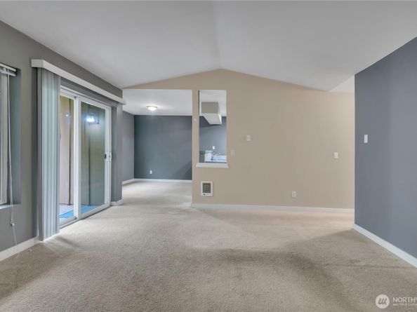 18930 Bothell Everett Highway B304, Bothell WA 98012