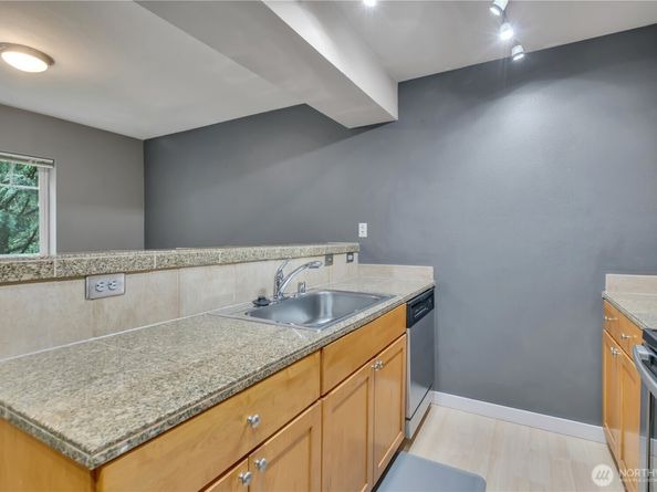 18930 Bothell Everett Highway B304, Bothell WA 98012