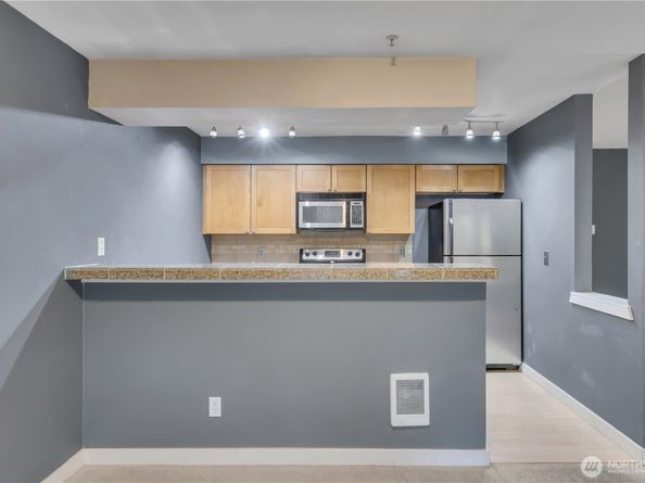 18930 Bothell Everett Highway B304, Bothell WA 98012