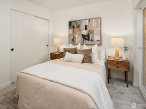 18015 2nd Avenue NE B, Shoreline WA 98155