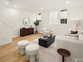 18015 2nd Avenue NE B, Shoreline WA 98155