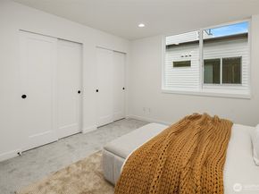 18015 2nd Avenue NE B, Shoreline WA 98155