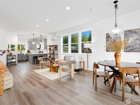 12107 E Gibson Road, Everett WA 98204