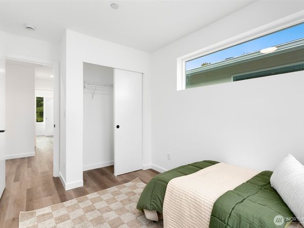 12107 E Gibson Road, Everett WA 98204