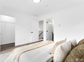 12107 E Gibson Road, Everett WA 98204