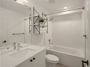 9553 Ashworth Avenue N B, Seattle WA 98103