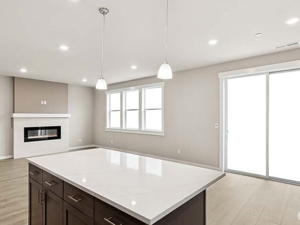 13490 NE 105th Court 21, Kirkland WA 98033