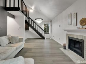 2524 S 317th Street 304, Federal Way WA 98003