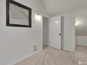 2524 S 317th Street 304, Federal Way WA 98003