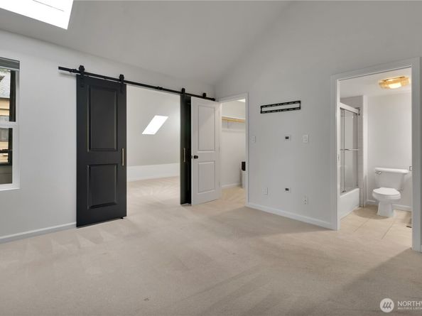 2524 S 317th Street 304, Federal Way WA 98003