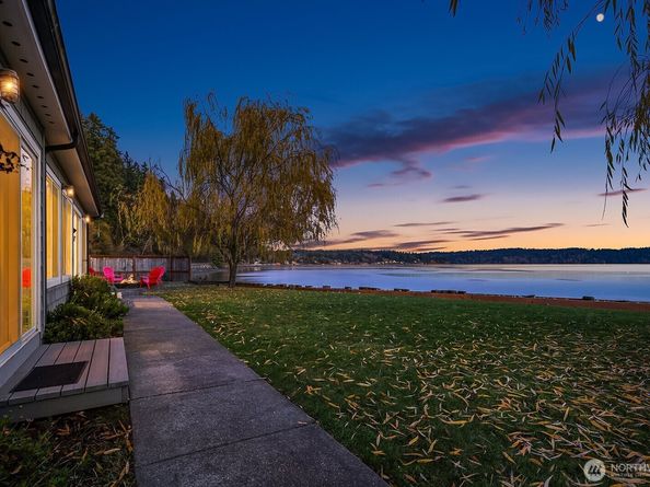 24410 Vashon Highway SW, Vashon WA 98070