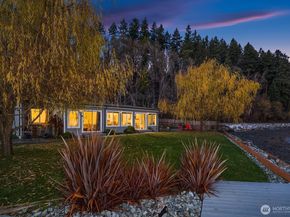 24410 Vashon Highway SW, Vashon WA 98070