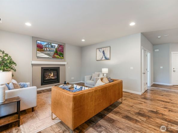 3311 104th Avenue NE, Lake Stevens WA 98258