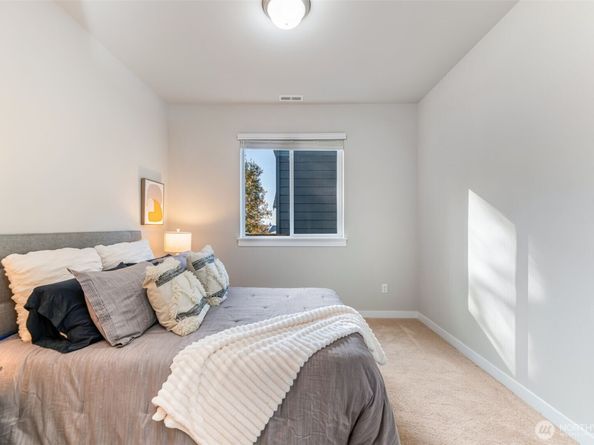 3311 104th Avenue NE, Lake Stevens WA 98258