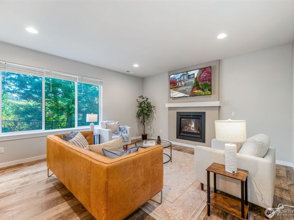 3311 104th Avenue NE, Lake Stevens WA 98258