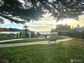 12225 100th Avenue NE B105, Kirkland WA 99034