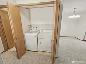 12225 100th Avenue NE B105, Kirkland WA 99034