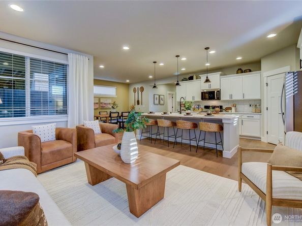 231 156th Place SW MG 05, Lynnwood WA 98087