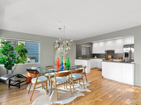 3439 24th Avenue W, Seattle WA 98199