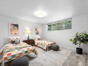 3439 24th Avenue W, Seattle WA 98199